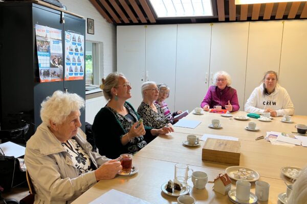 Kennismaken met ds. Linda van der Plaat