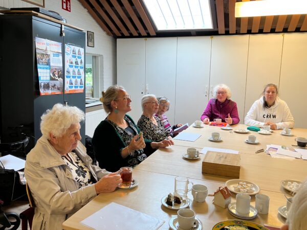 Kennismaken met ds. Linda van der Plaat